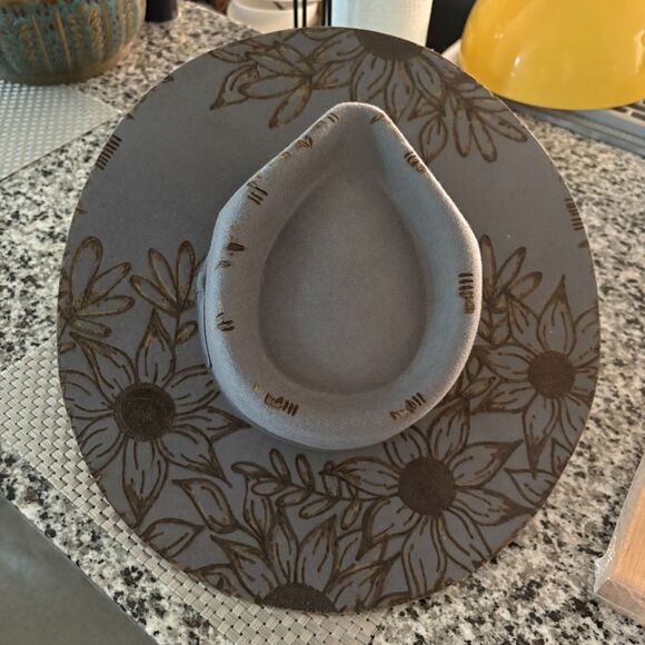 Shyanne Women’s Gray Western Hat Hand Painted Floral Sunflower Boho O/S - Picture 5 of 8